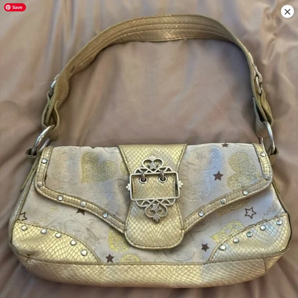 ISO!!! LOOKING FOR y2k Starlet by Paris Hilton purse